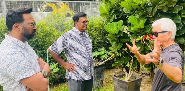 துன் டாக்டர் மகாதீர்: மலேசியாவின் பிரிவினைவாத தந்தை - சட்டமன்ற உறுப்பினர் எஸ்.பிரகாஷ் சாடல்