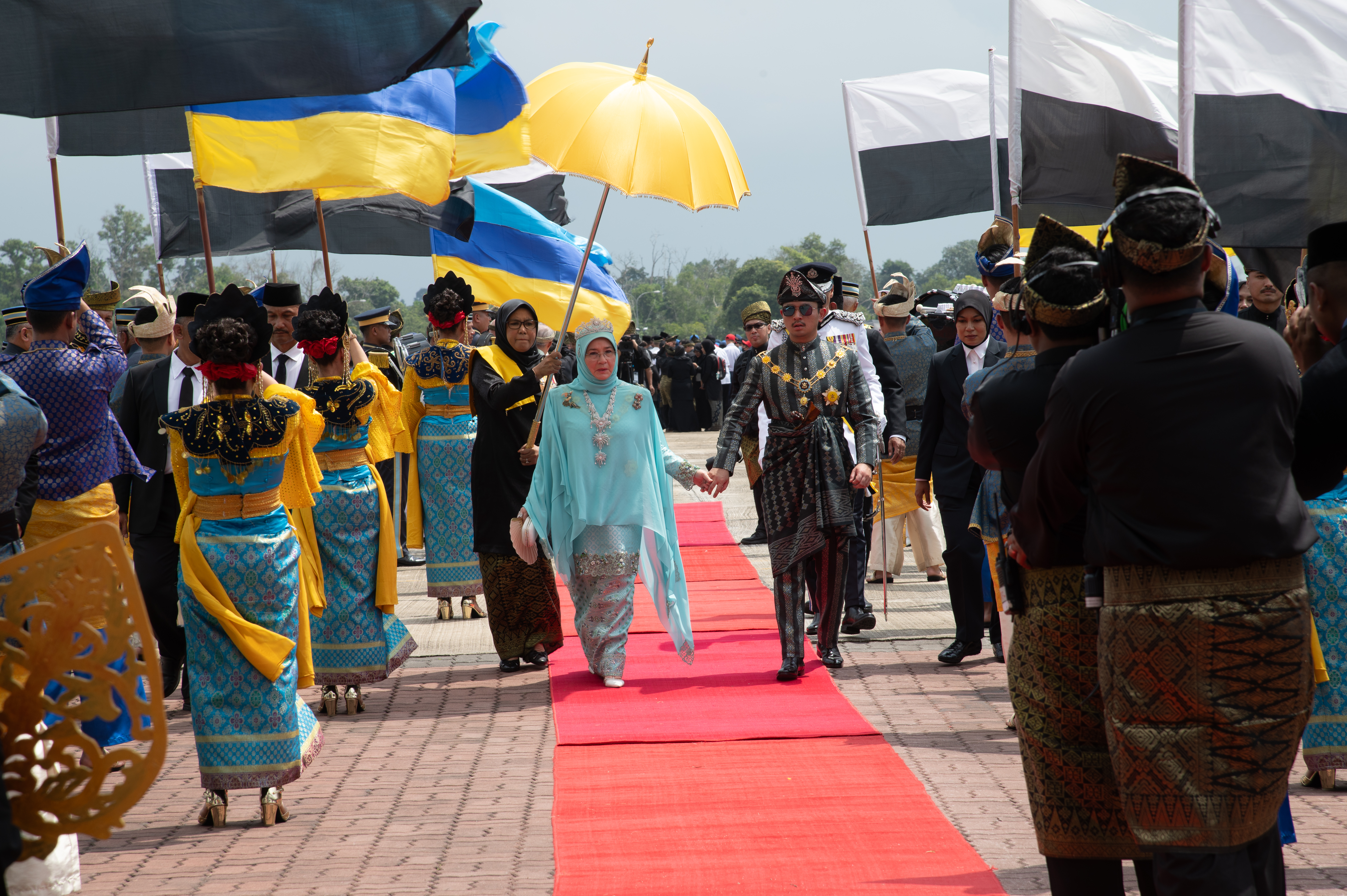 Flying with royal couple always a memorable experience — Pilot