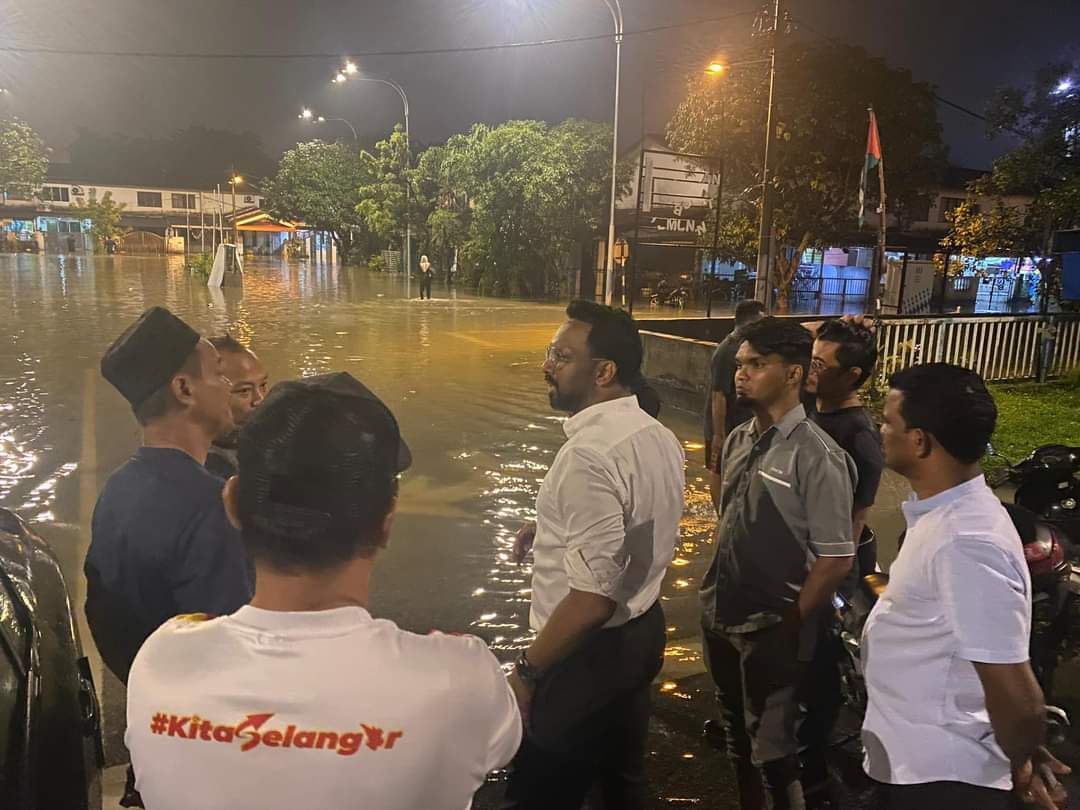 கோத்தா கெமுனிங் தொகுதியில் வெள்ளத் தடுப்புப் பணிகளை விரைவுபடுத்த வேண்டும்- பிரகாஷ் வலியுறுத்து