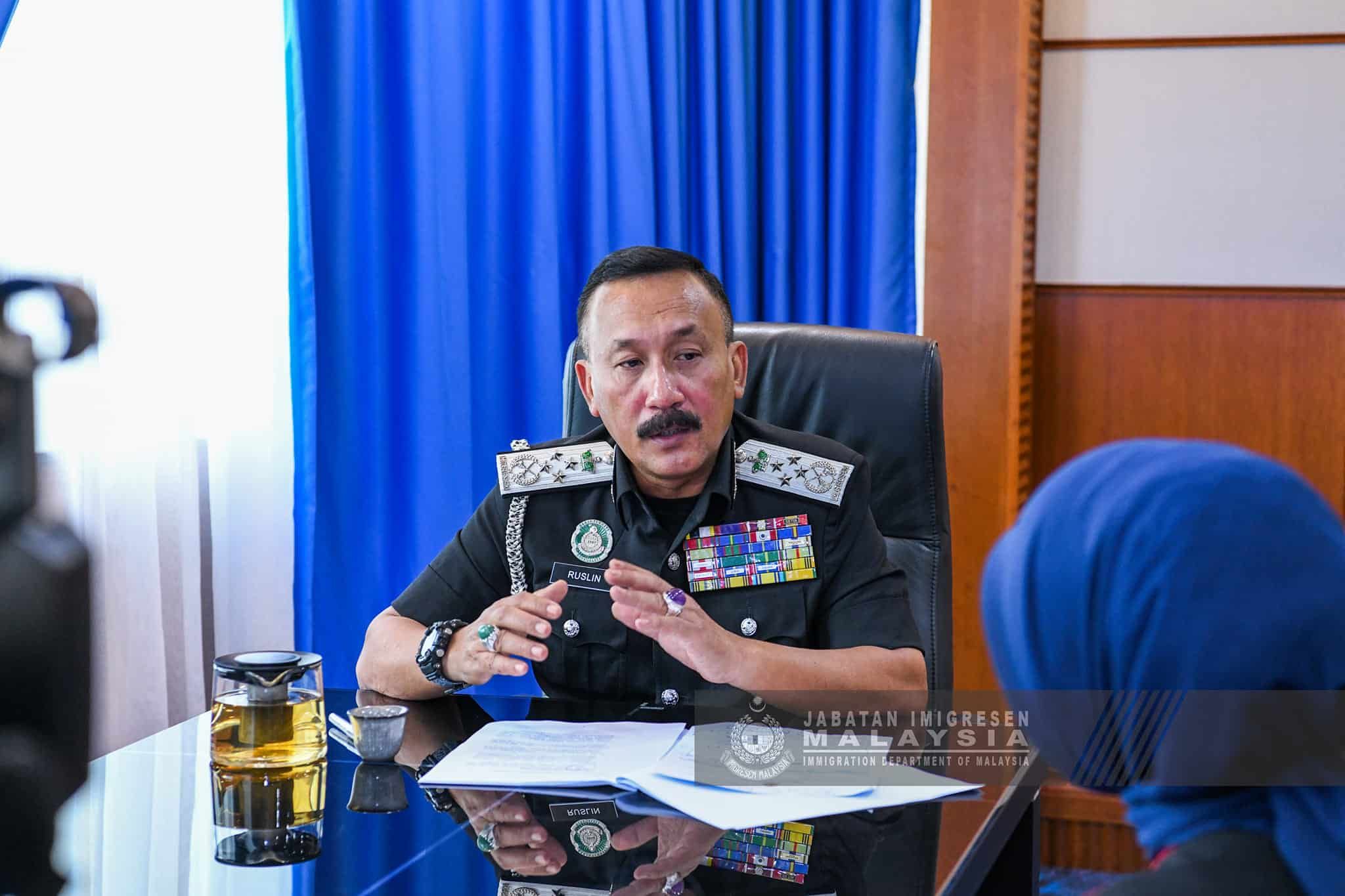 电子垃圾加工厂非法营业  移民局捕33外籍.追缉地主及厂家