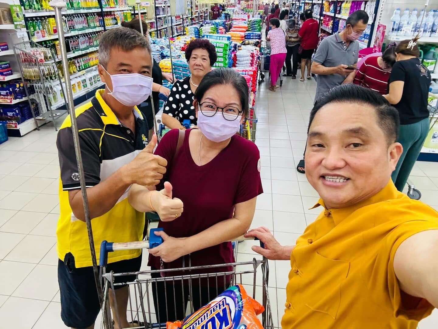 适耕庄400选民集体办年华 雪州政府买单8万令吉