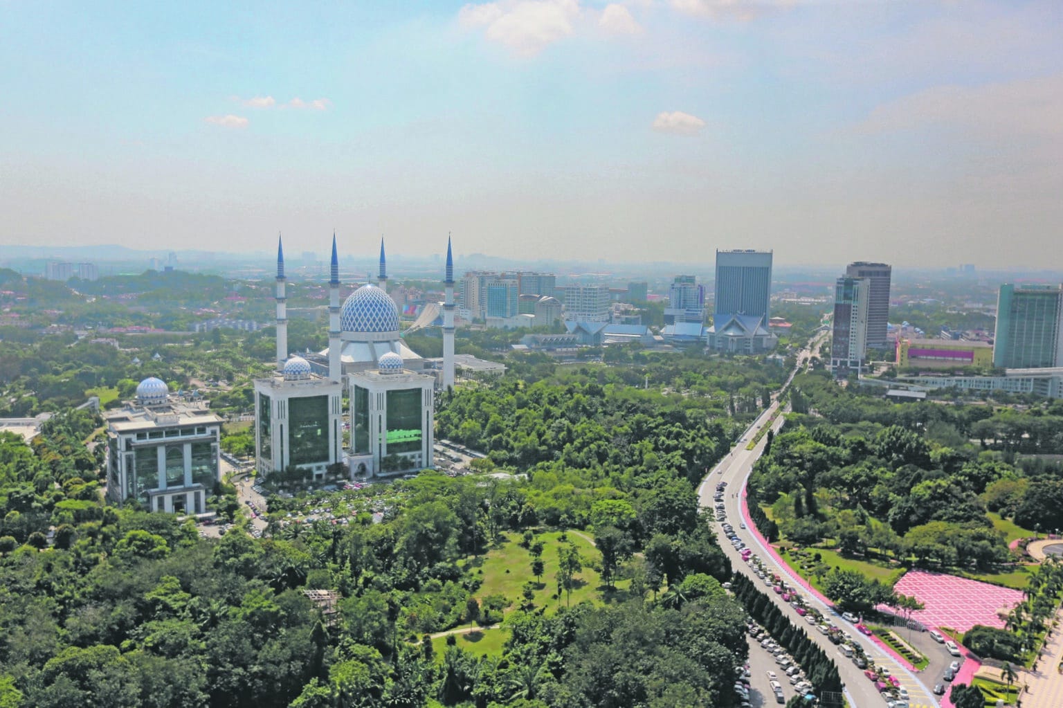 Jubli Perak: Tebatan banjir, bina pusat haiwan antara perancangan di bandar raya Shah Alam 