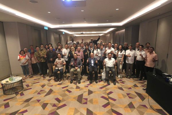 雪水供公司办简报会 依兹汉讲解水费调整