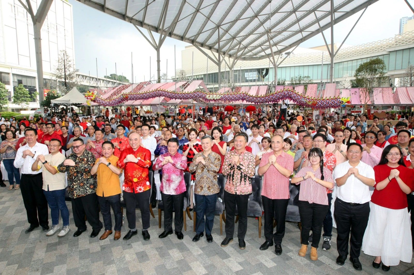 中央.州政府联手为雪州新村 送上1000万大红包推动经济.发展基设