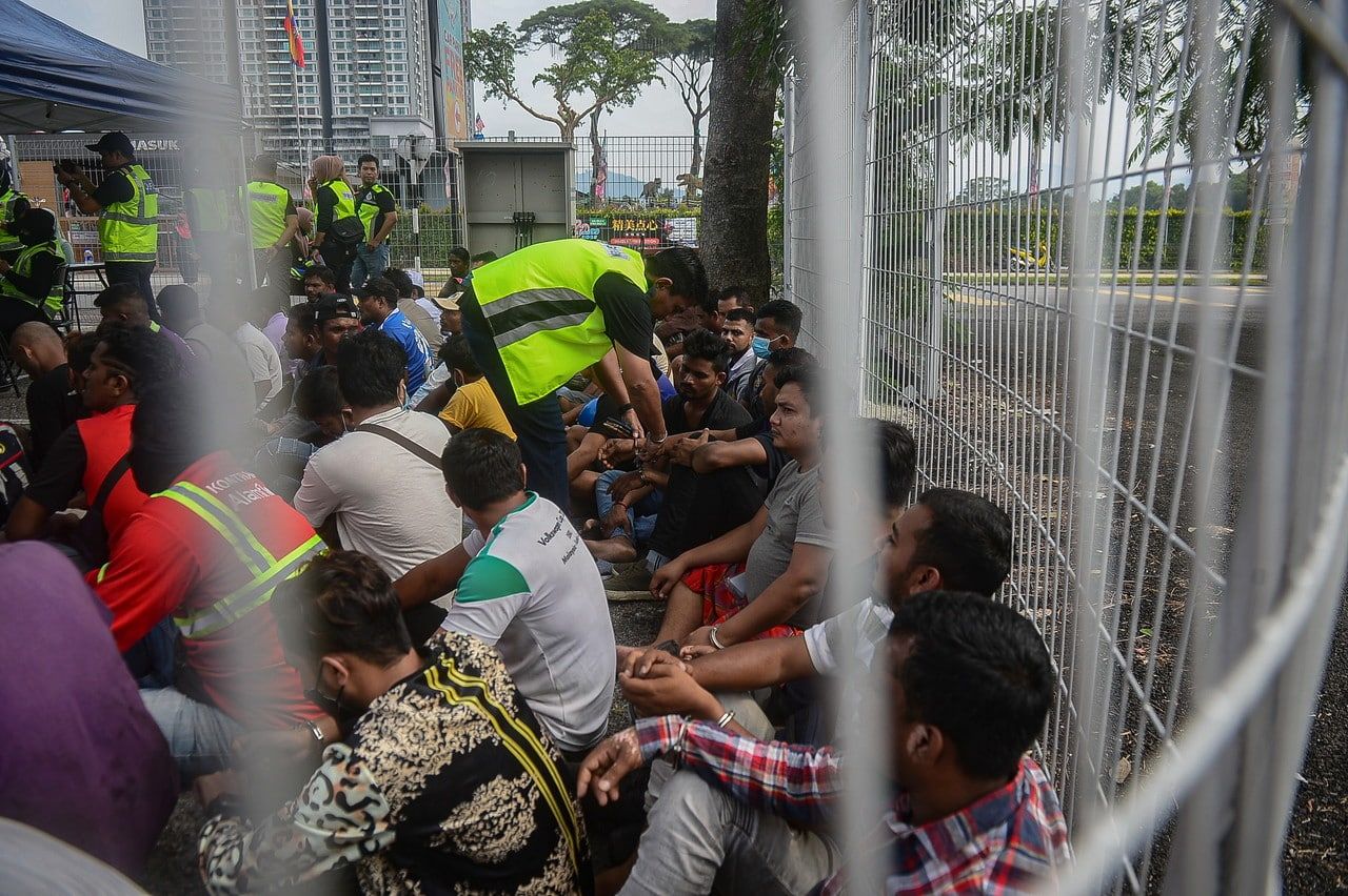 சட்டவிரோத அந்நியக் குடியேறிகளைத் திருப்பி அனுப்பும் திட்டம் மார்ச் முதல் தேதி அமல்