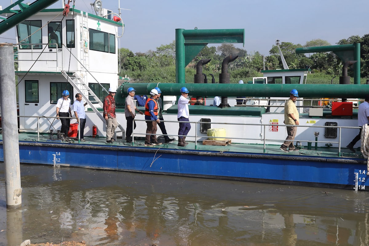Sampah setinggi tiga meter, air satu meter, lima tahun pulih kedalaman Sungai Klang 