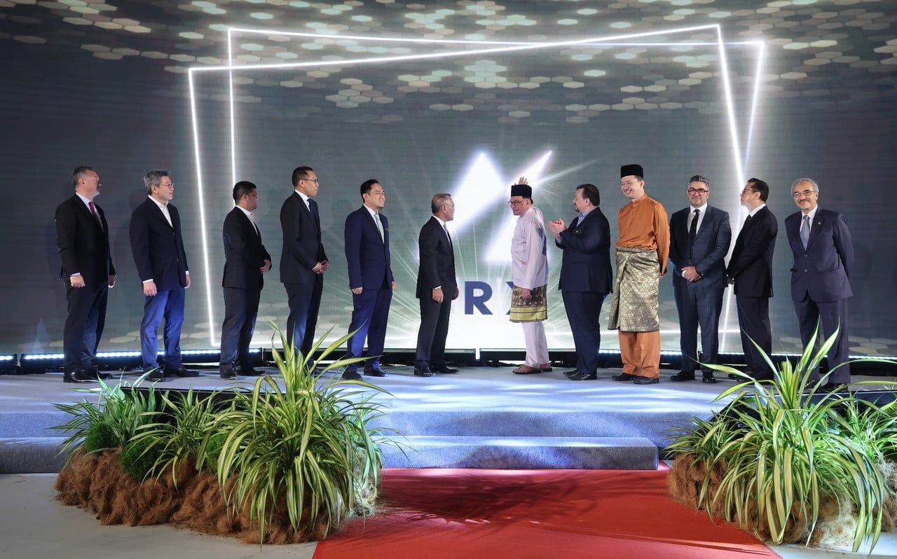 昌明经济框架拟整体策略 安华：解决社会及经济困局