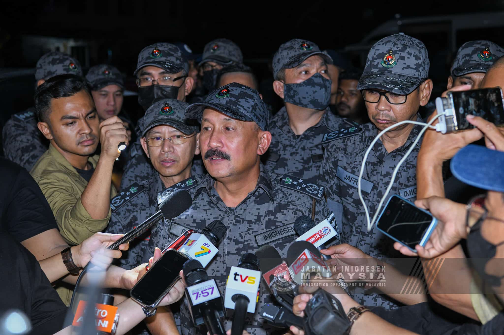 Dalang seludup manusia tumpas, lapan warga asing ditahan