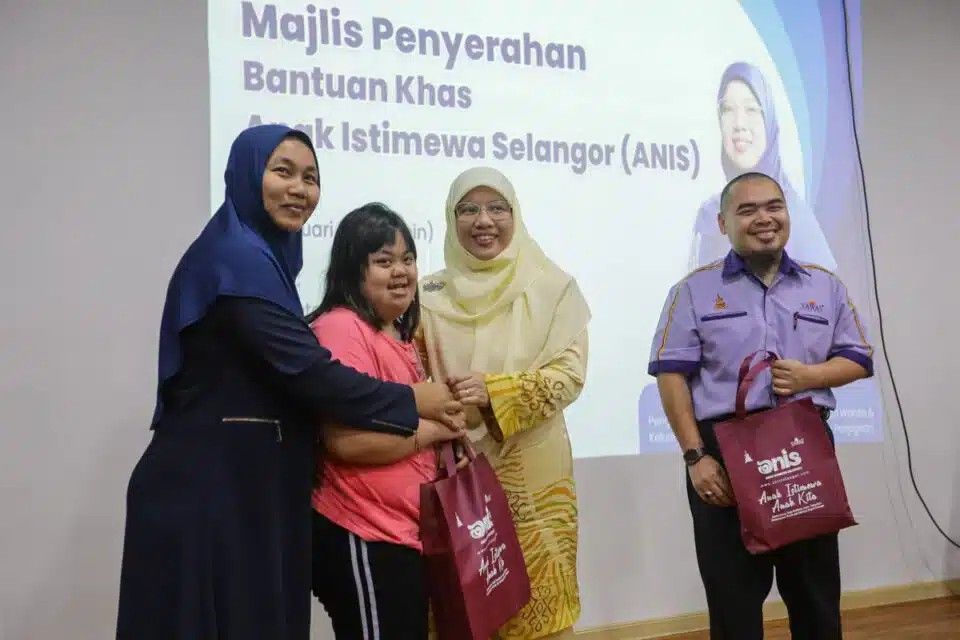 雪州设特殊孩童援助照顾目标群 父母感谢州政府助减轻负担