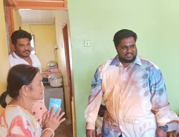 மத்திய, மாநில அரசுகளின்  உதவித் திட்டங்களில் பயனடைய- அது பற்றி  அறிந்திருக்க வேண்டும்