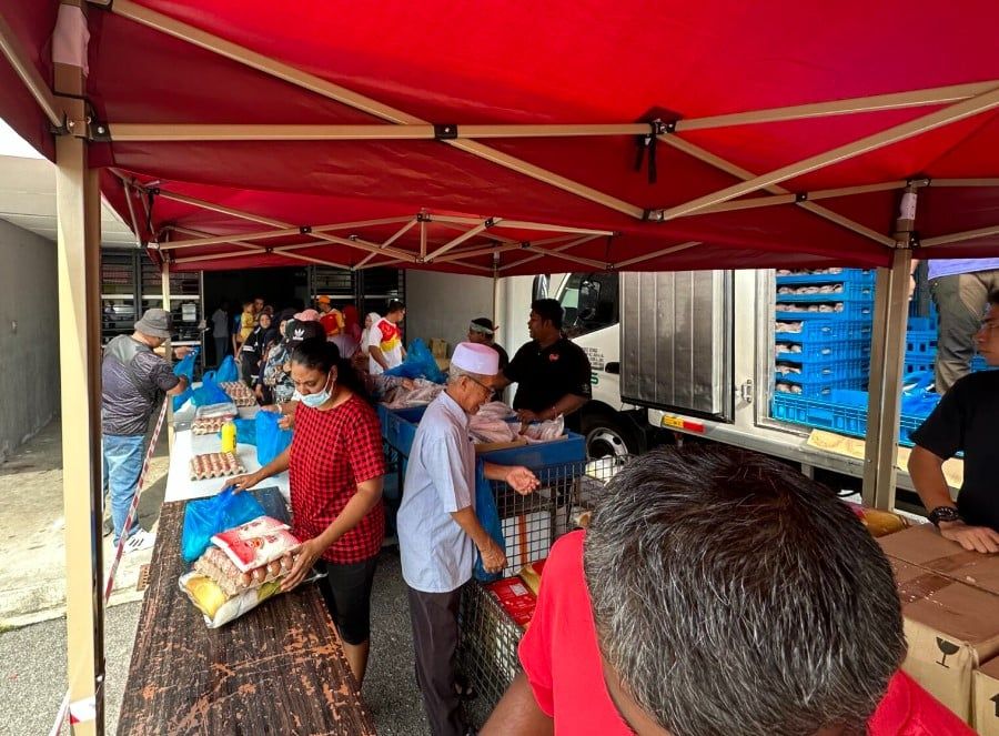 便宜优质.节省开销  慈悯市集大受欢迎