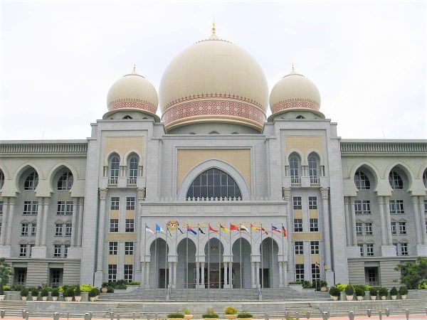 சீன, தமிழ்ப்பள்ளிகளுக்கு எதிரான மேல் முறையீட்டு மனு தள்ளுபடி- கூட்டரசு நீதிமன்றம் அதிரடித் தீர்ப்பு