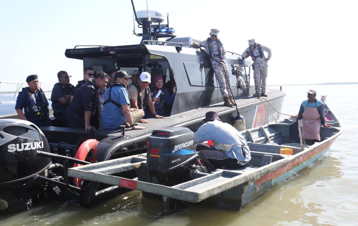 拟瓜雪及沙白海域设哨站   大臣：严打偷蚶非法捕鱼