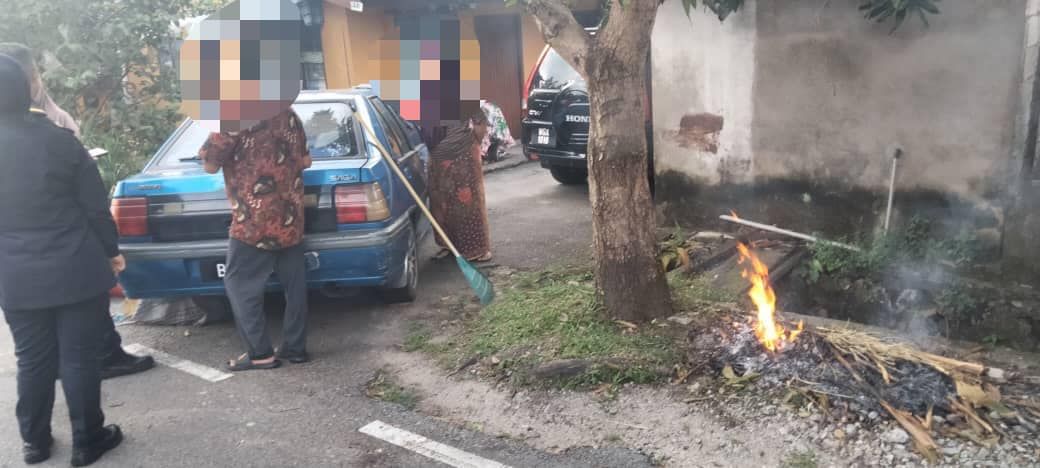 违例露天焚烧垃圾 安邦市会开2罚单