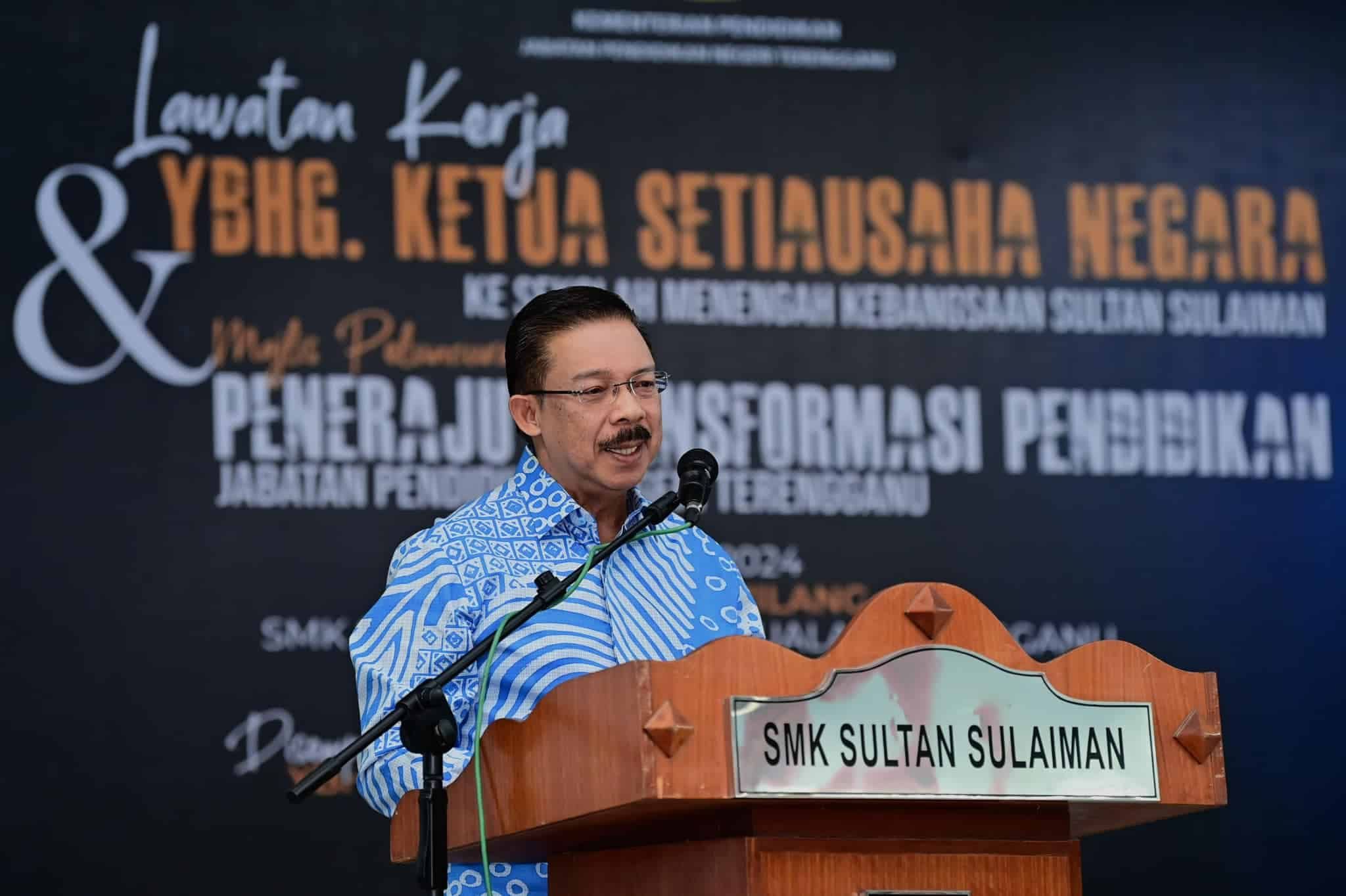 没必要重新设公务员仲裁庭 首席秘书：可参考条规通令