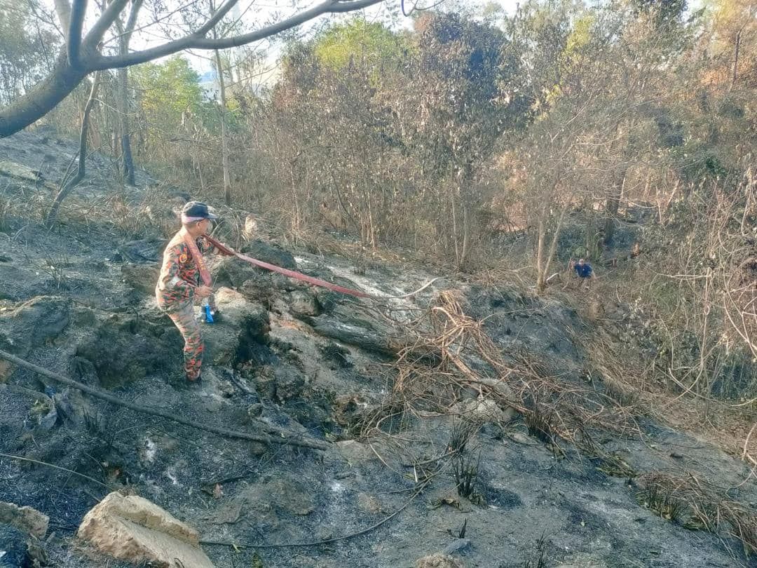 沙巴伽尤马当土埋场 火势受控逾97%