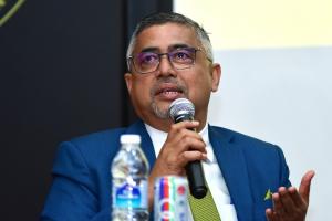 FAM: Suspended sec-gen attended event with Fifa president in personal capacity