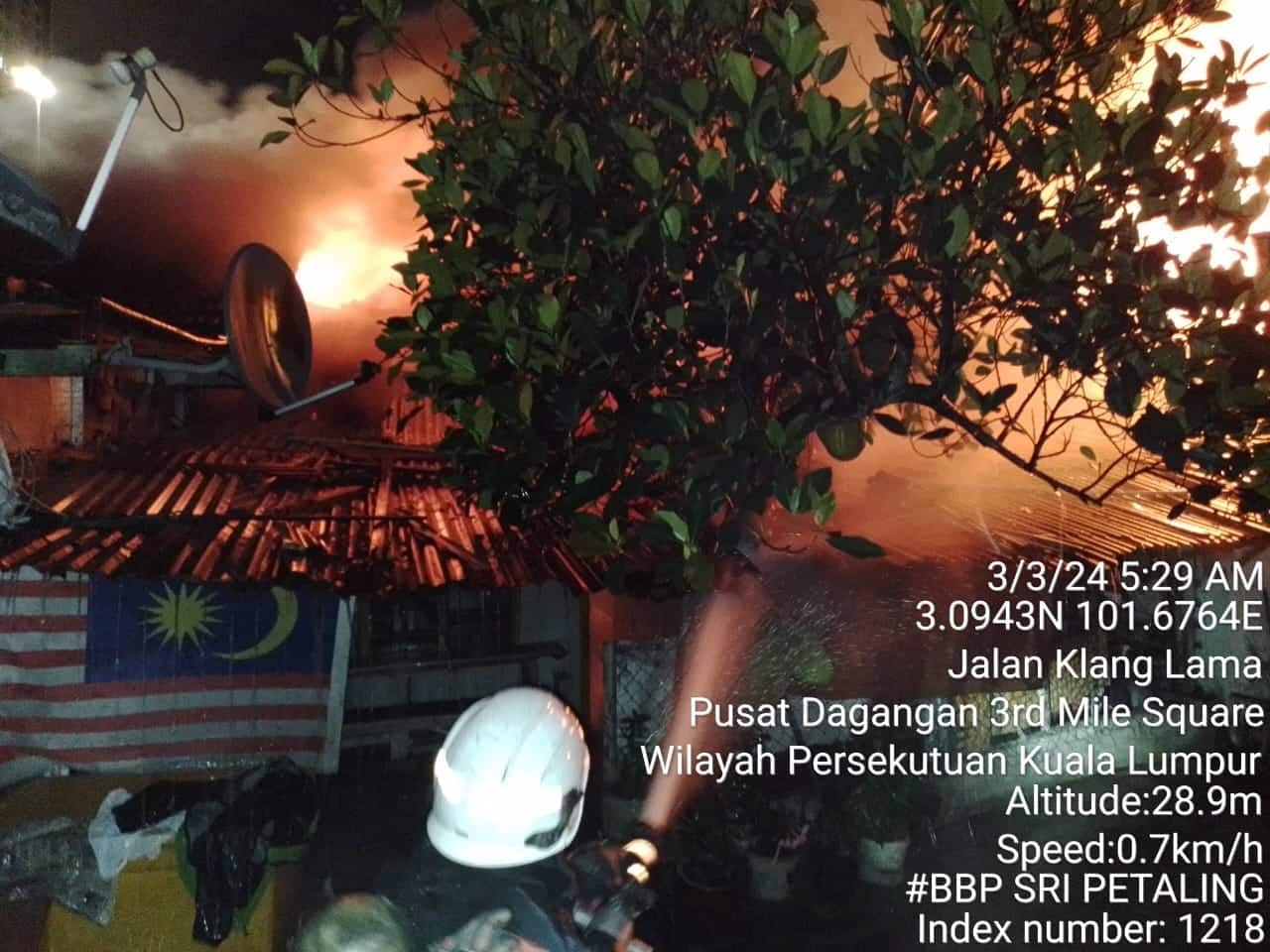 Dua lelaki warga emas ditemukan rentung dalam kebakaran 16 rumah setinggan