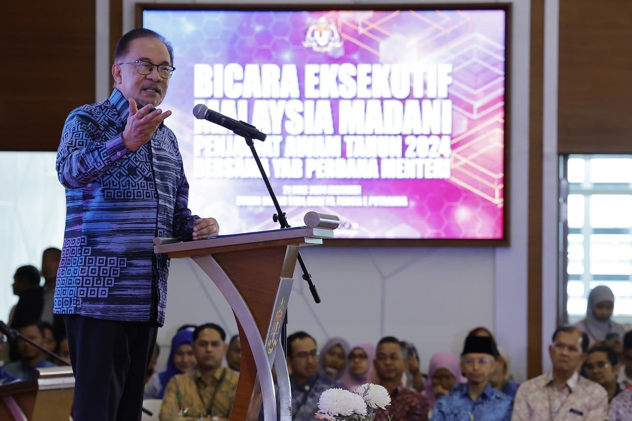 政府高层全员进修 安华以身作则促解决各家乡问题