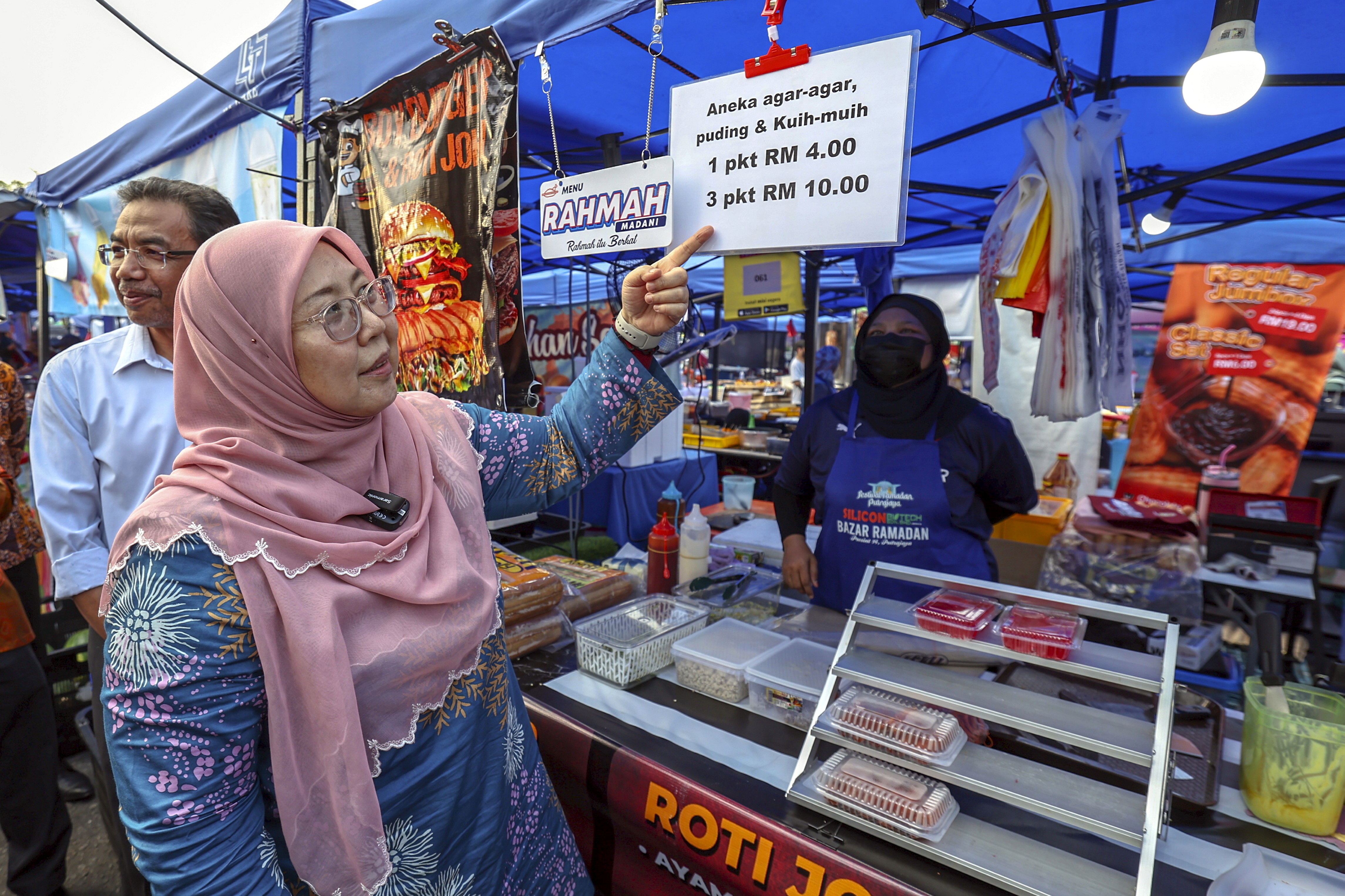 No plans to impose ceiling prices on vegetables, says Fuziah