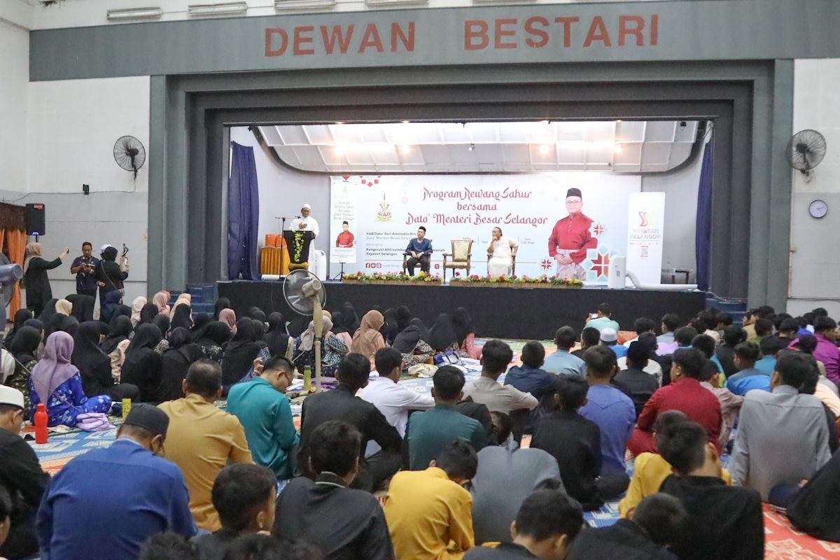 MB sahur di asrama Yayasan Selangor, seru pelajar tuntut ilmu, jaga adab