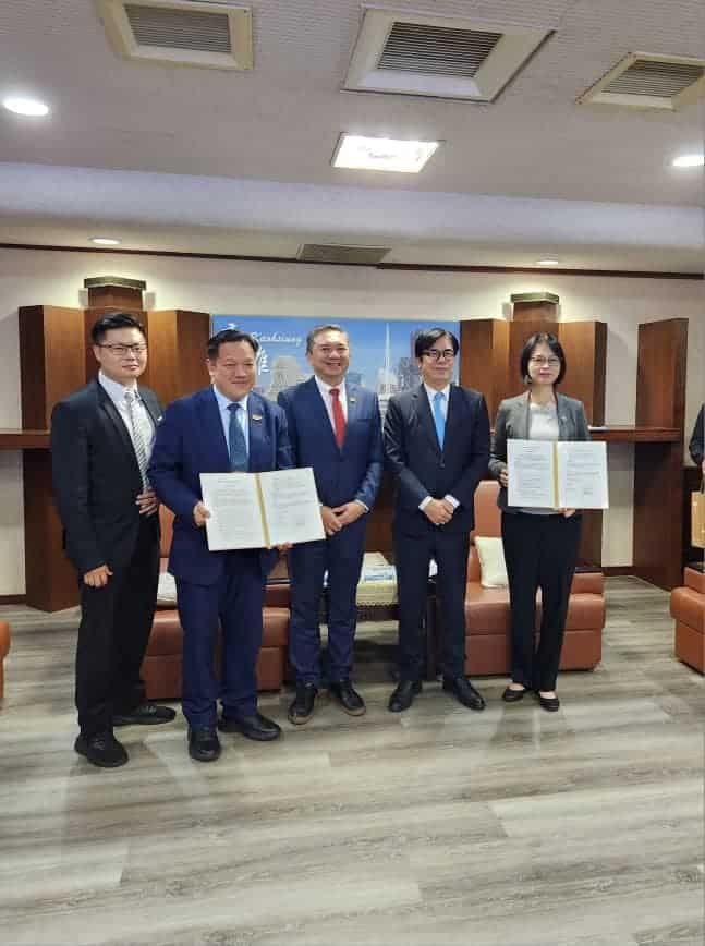 黄思汉赴台湾招商再捎佳音  与高雄交通局签备忘录整合交通数据