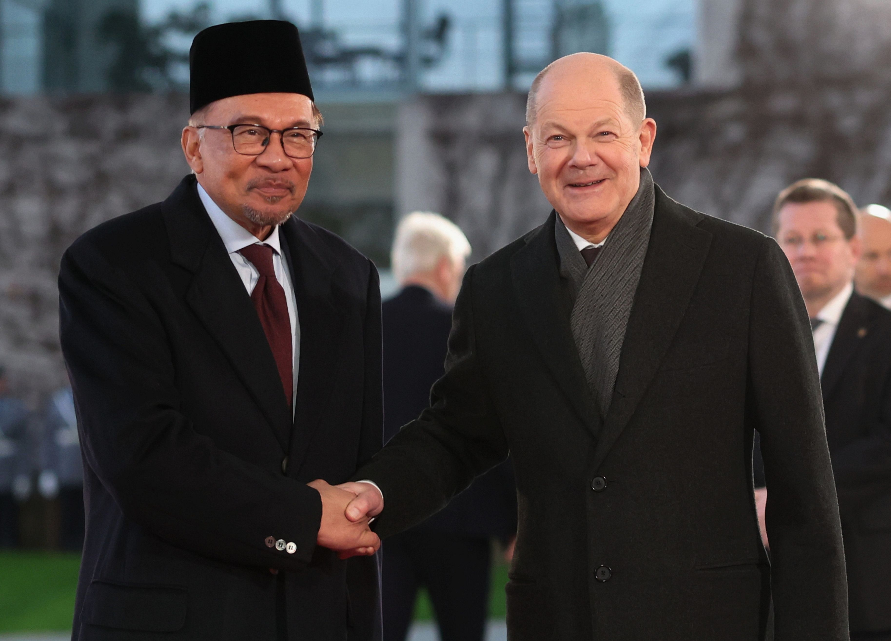 Malaysia engaging well with China, says Anwar