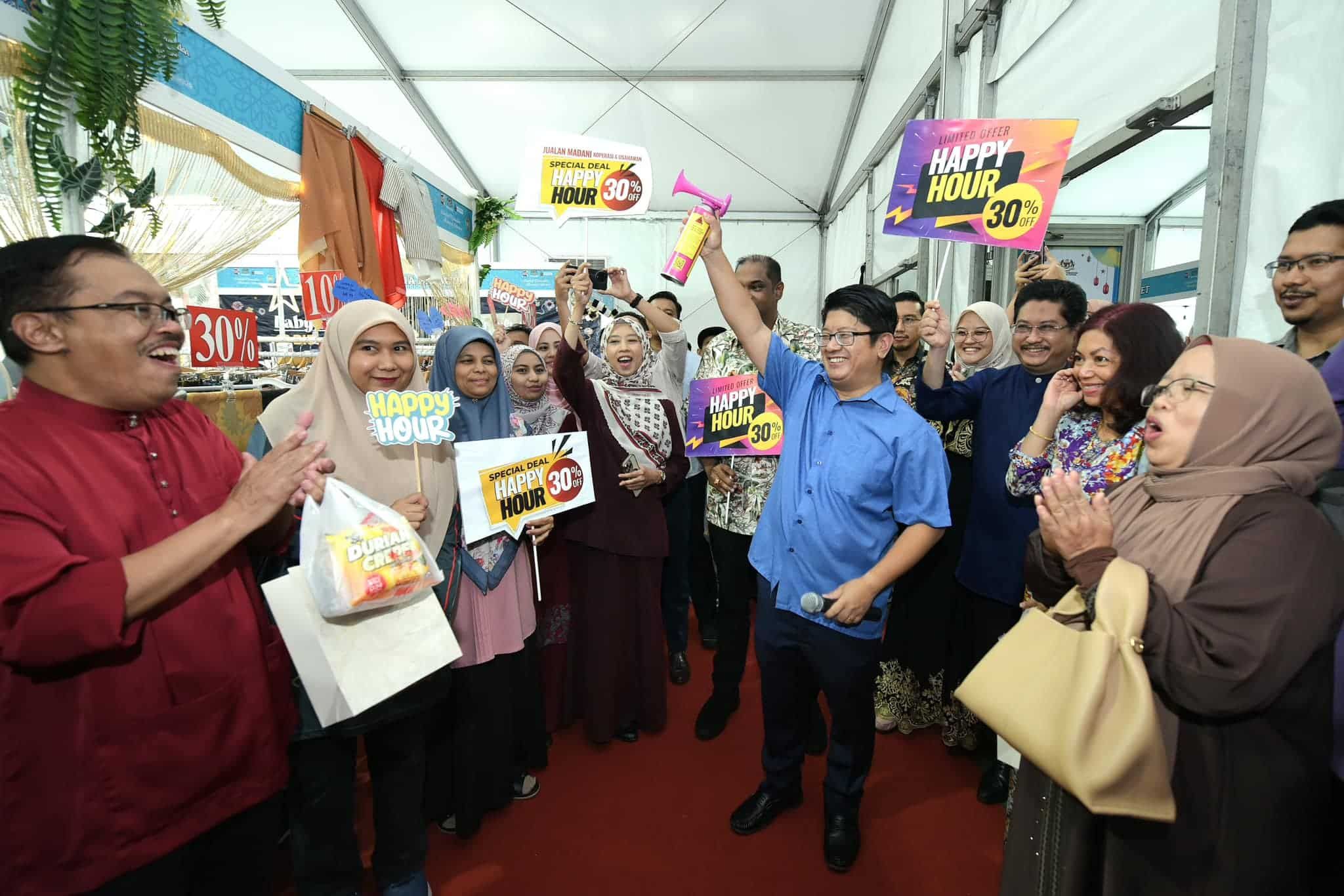 依温：开斋节昌明促销料达160万销售额