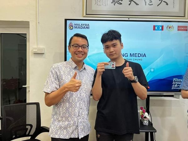 李健聪向内政部发推荐信 成功助20岁华青获公民权