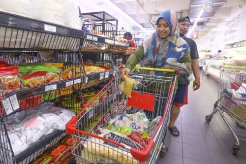 2,000 individu di DUN Dusun Tua dan DUN Semenyih terima baucar Aidilfitri RM200