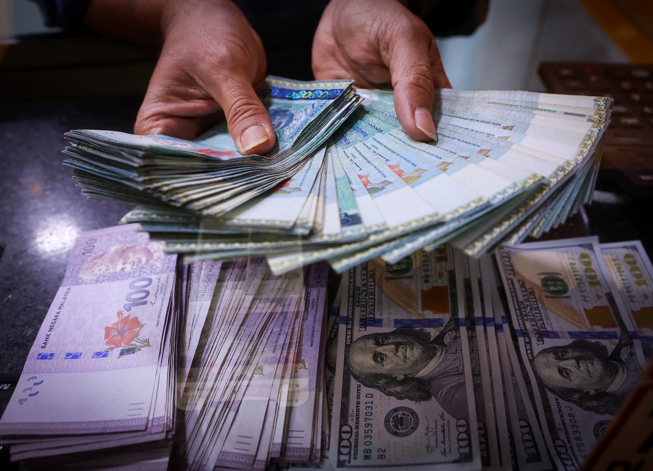 Ringgit opens higher on cautious mode