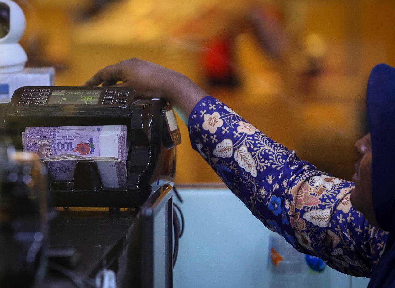Ringgit opens flat v greenback