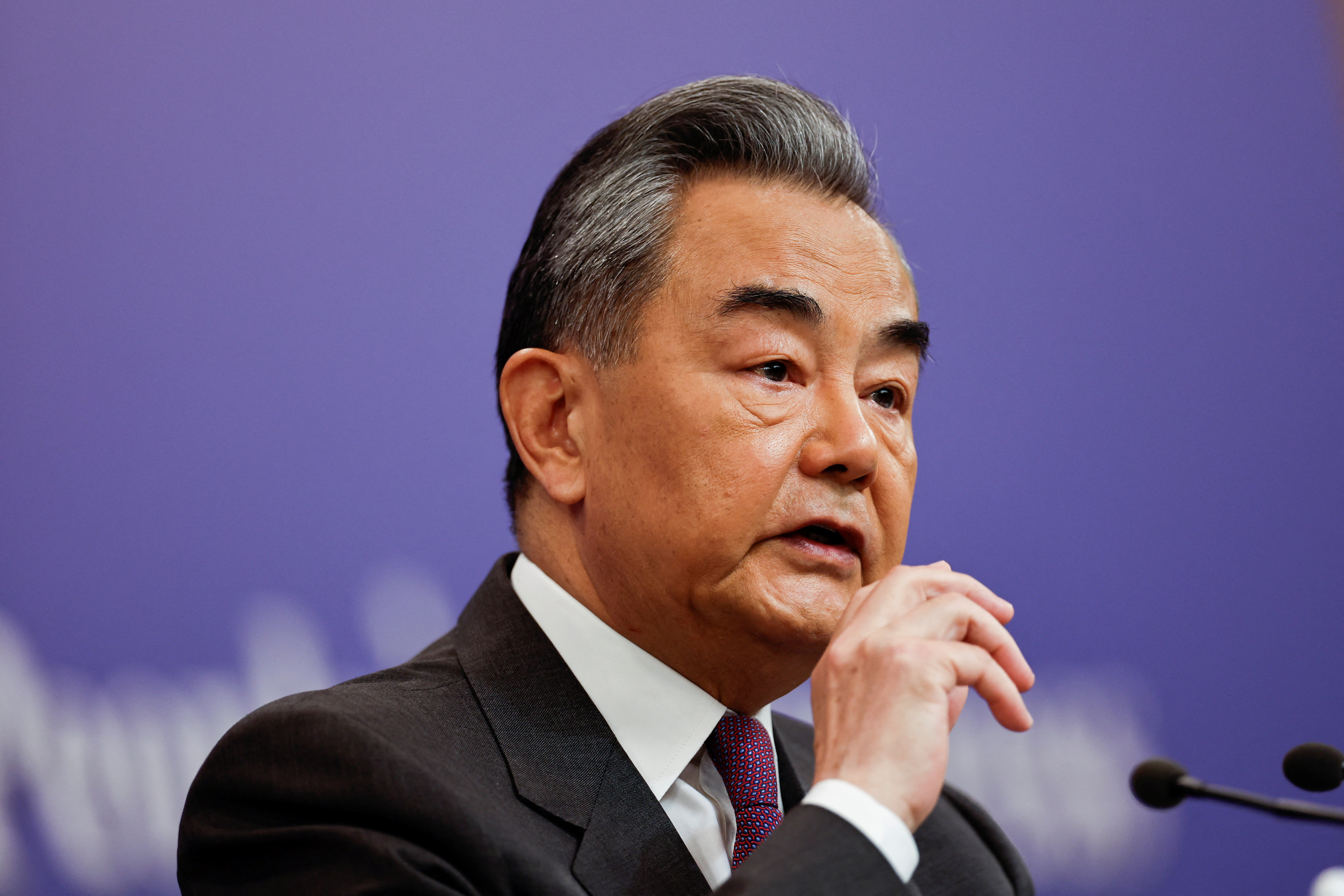 Australian business leaders to meet Chinese foreign minister