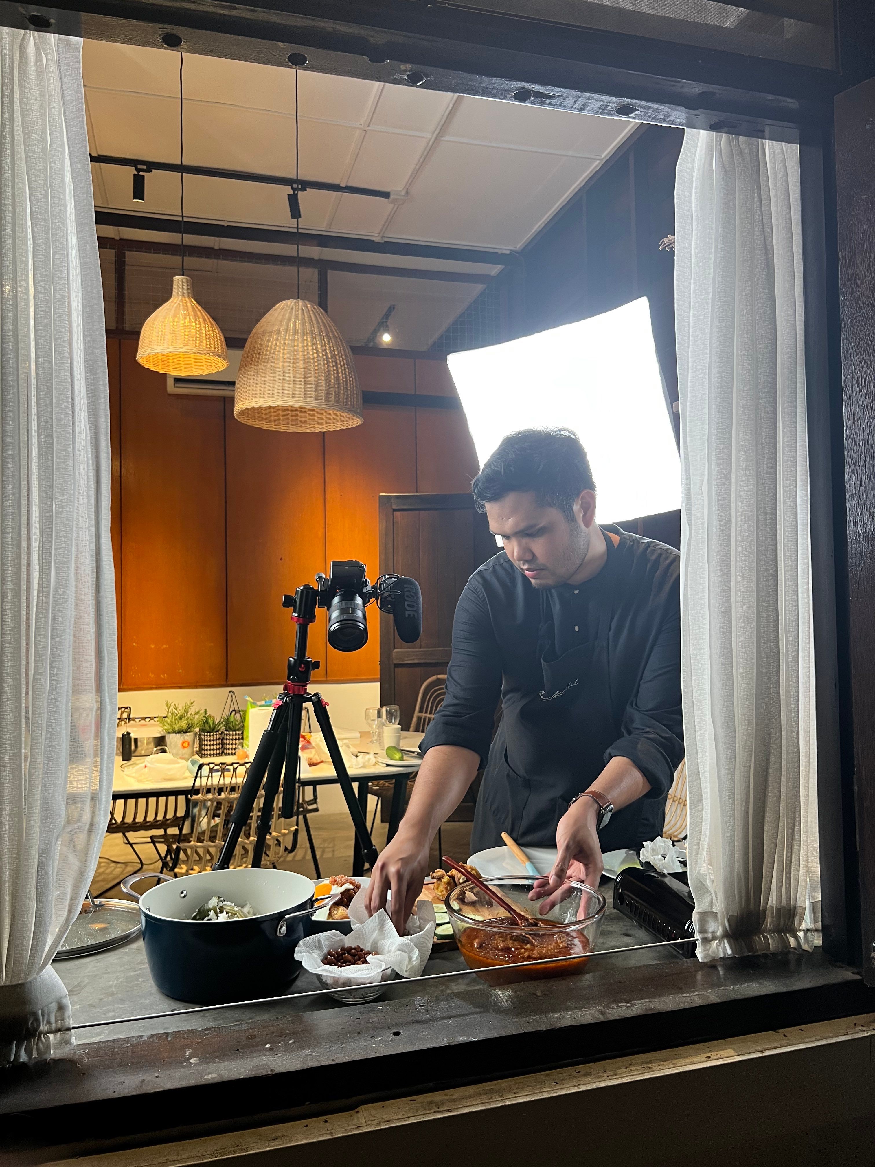 Resipi Che Nom, Khairul Aming tarik minat warganet masak juadah berbuka