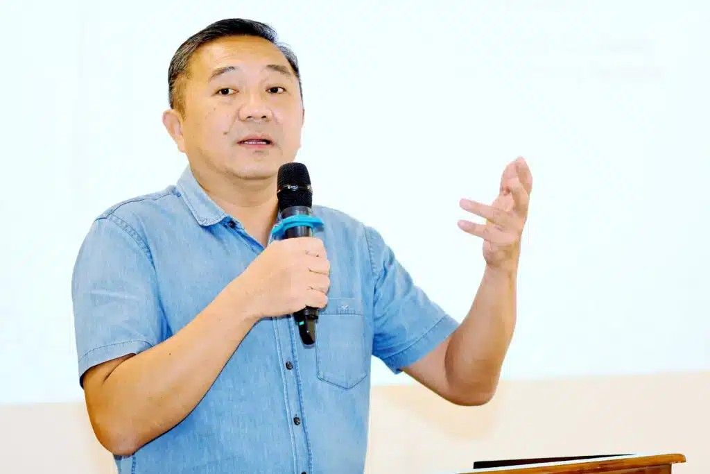 கின்றாரா தமிழ்ப்பள்ளி மாணவர்களின் நலனுக்கு   முன்னுரிமை அளிக்க  சட்டமன்ற உறுப்பினர்  வலியுறுத்து.