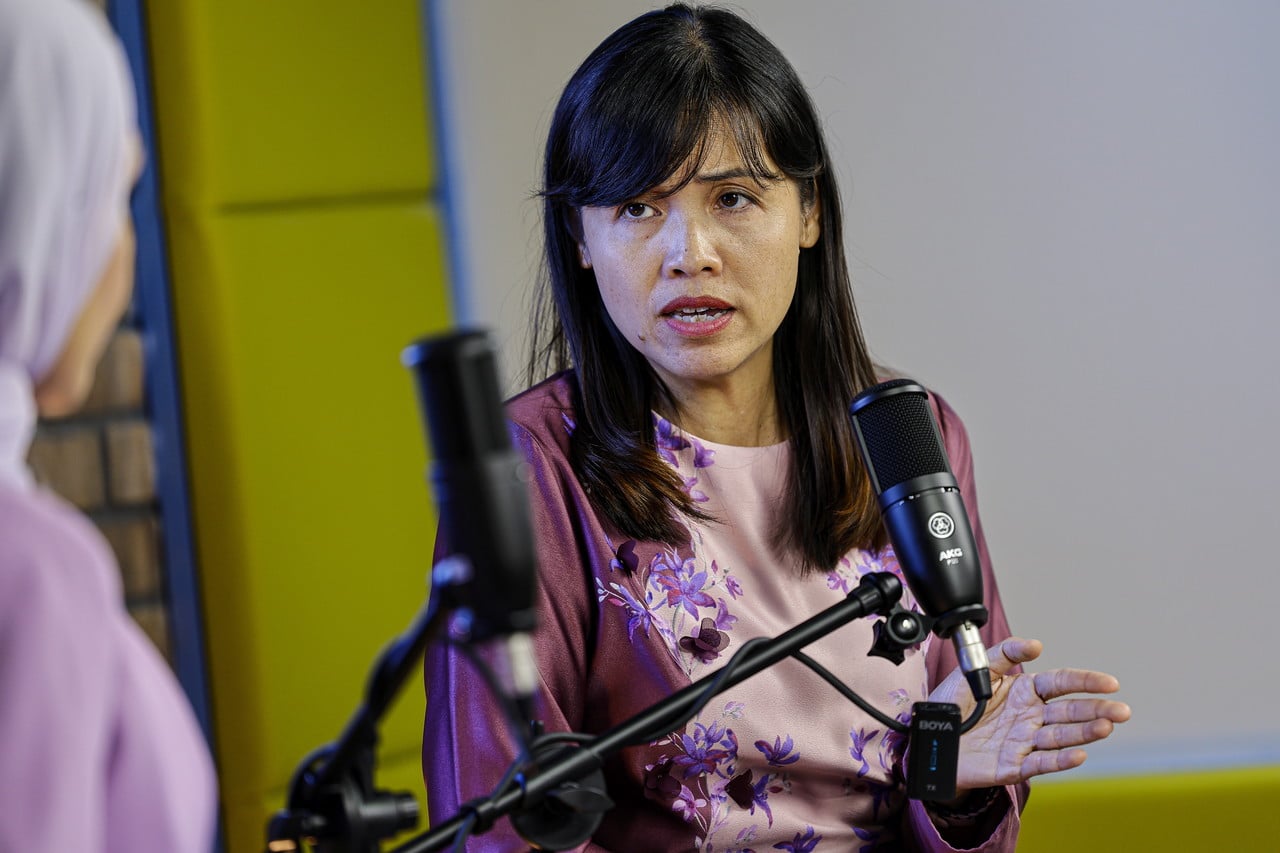 Deputy minister urges public to use 997 hotline as 24-hour scam response centre from September