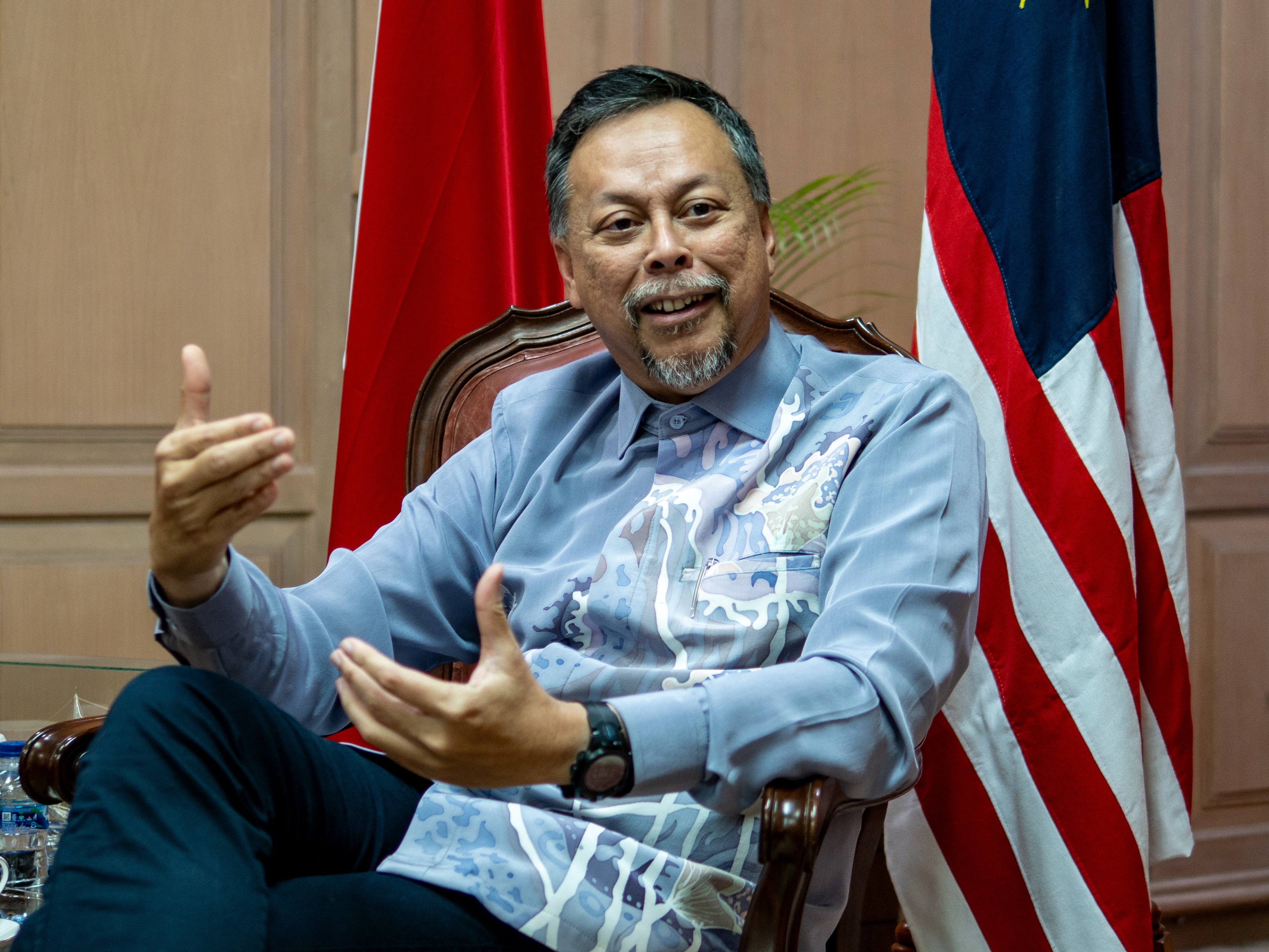 Ambassador encourages investment in East Kalimantan