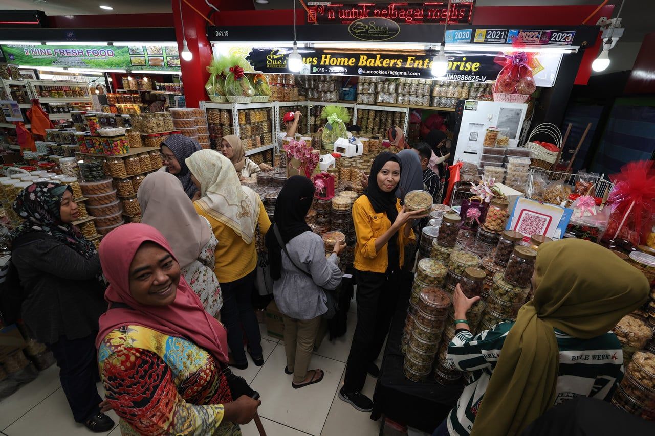 Persiapan Aidilfitri: Orang ramai manfaat hari terakhir Ramadan