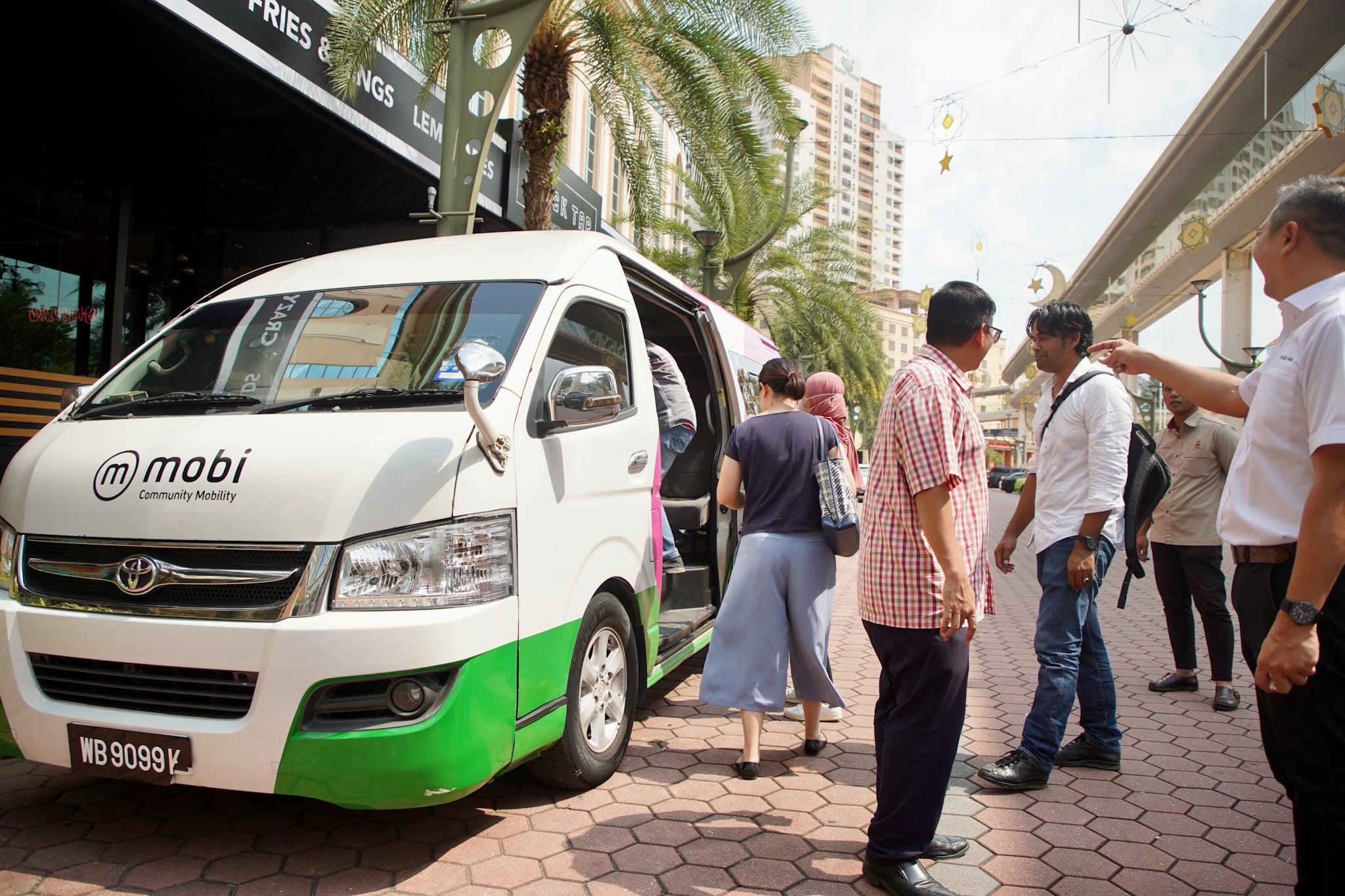 Rapid Bus expands DRT van service network at Sri Rampai LRT station