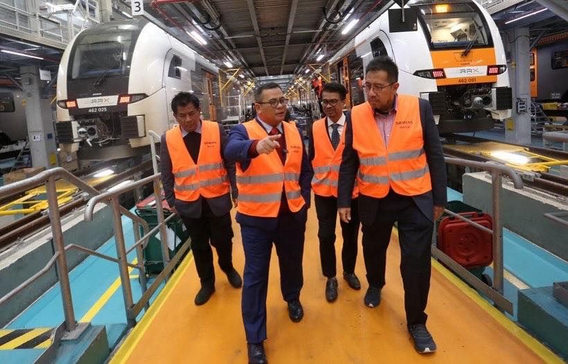 雪大臣率队访西门子移动 冀引进专业技术发展州