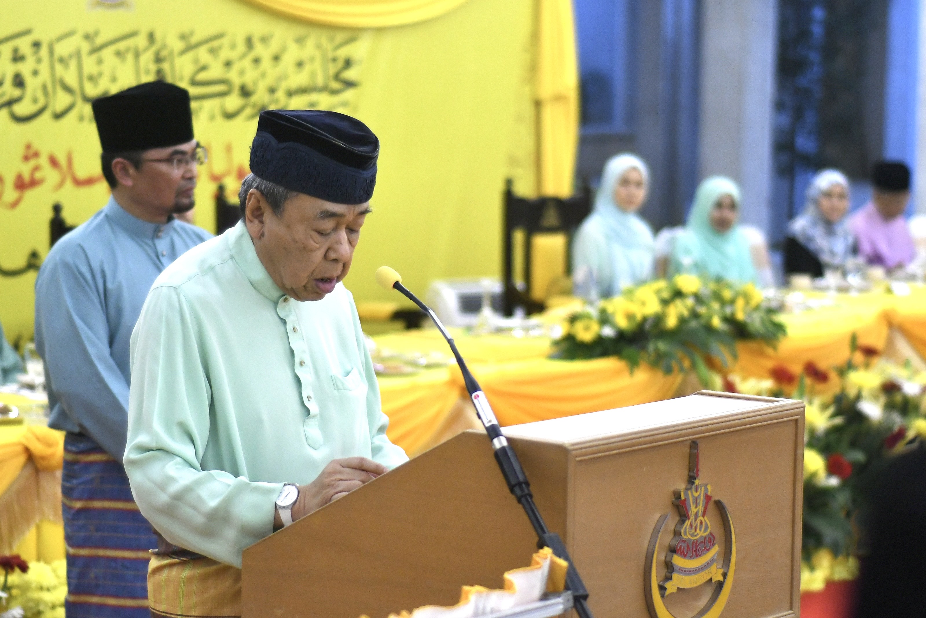 Sultan Sharafuddin disappointed over mosque donations theft