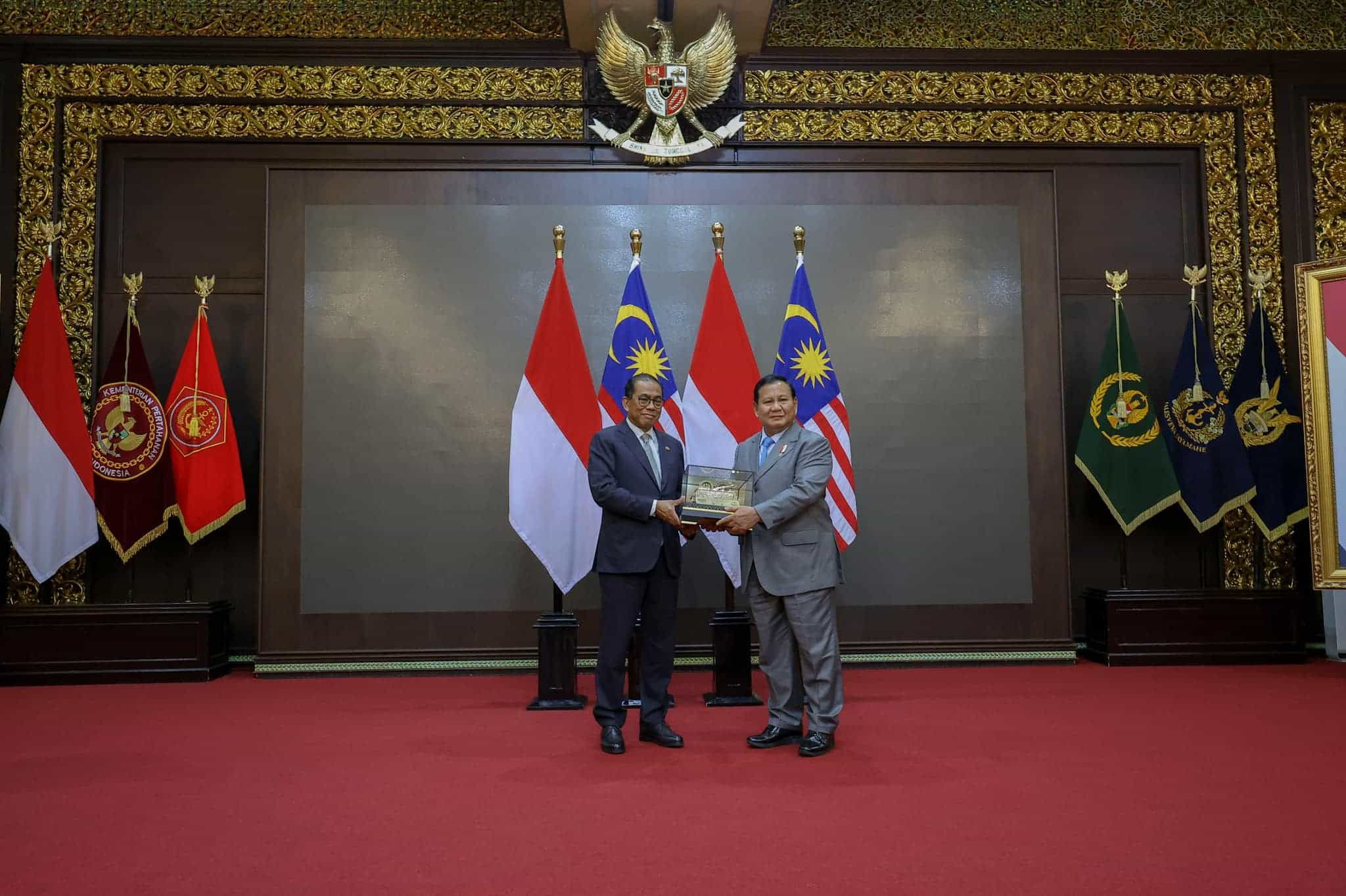 Malaysian, Indonesian defence ministers discuss security, regional preparedness