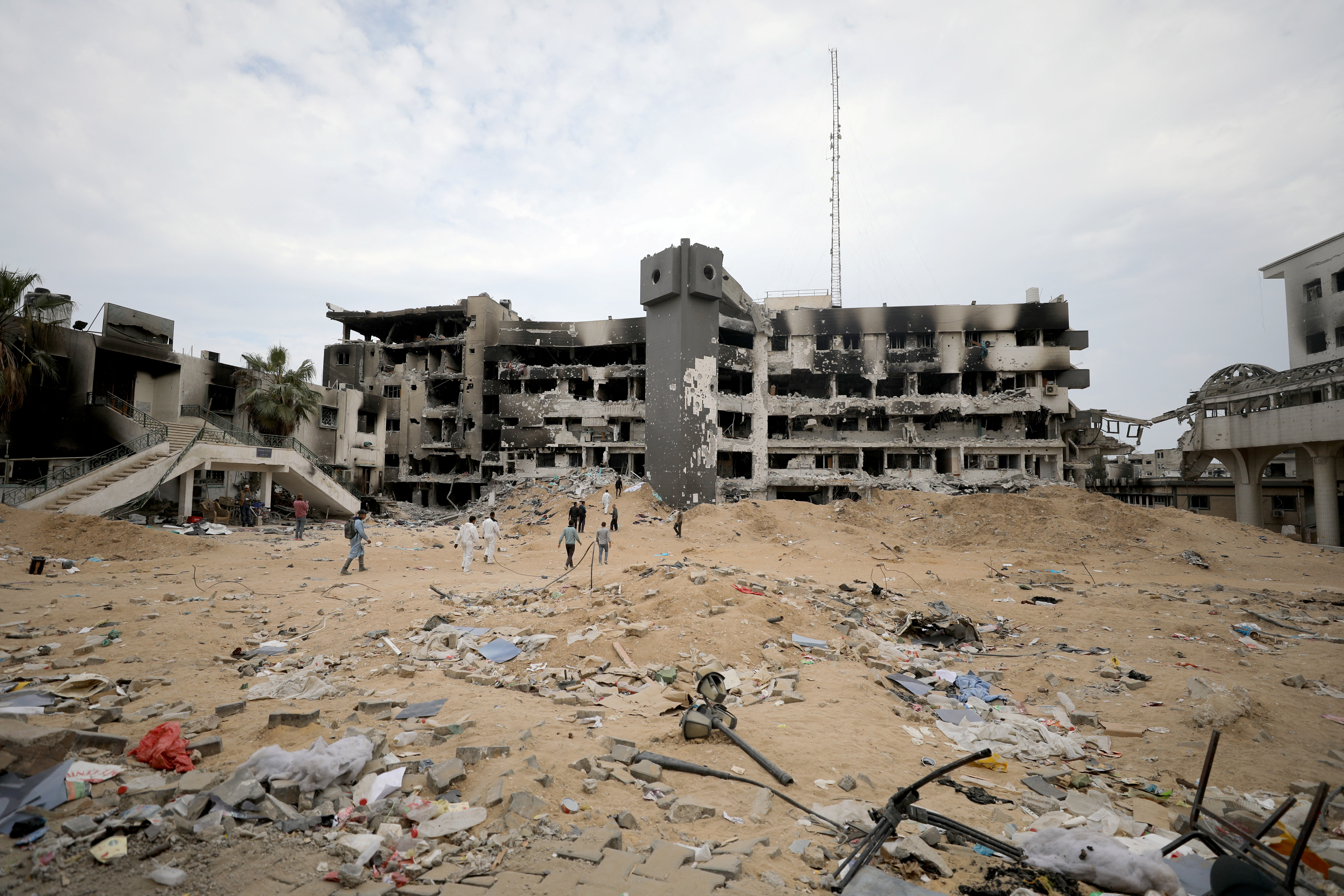 WHO renews calls for protection of all Gaza hospitals