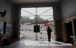 Polis buru banduan hilangkan diri di Sungai Buloh
