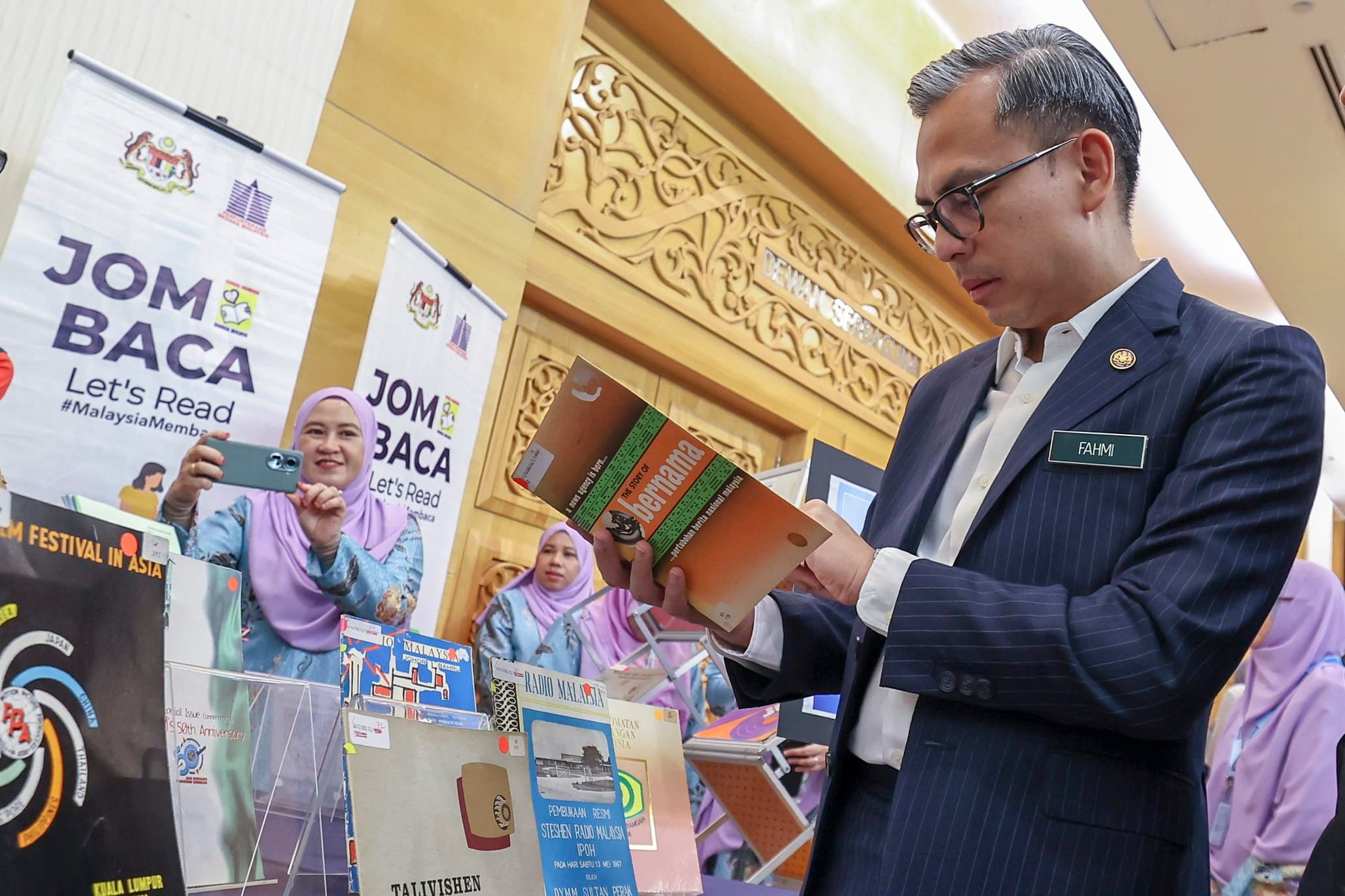 法米：创建AI网站助查证  加大力度打击造谣与诈骗