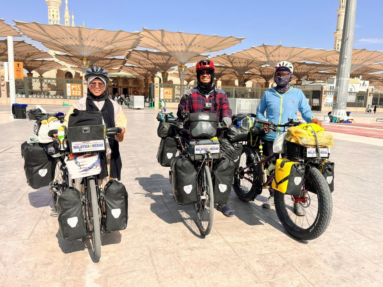 Tiga rakyat Malaysia tiba di Madinah selepas berkayuh 12,000km