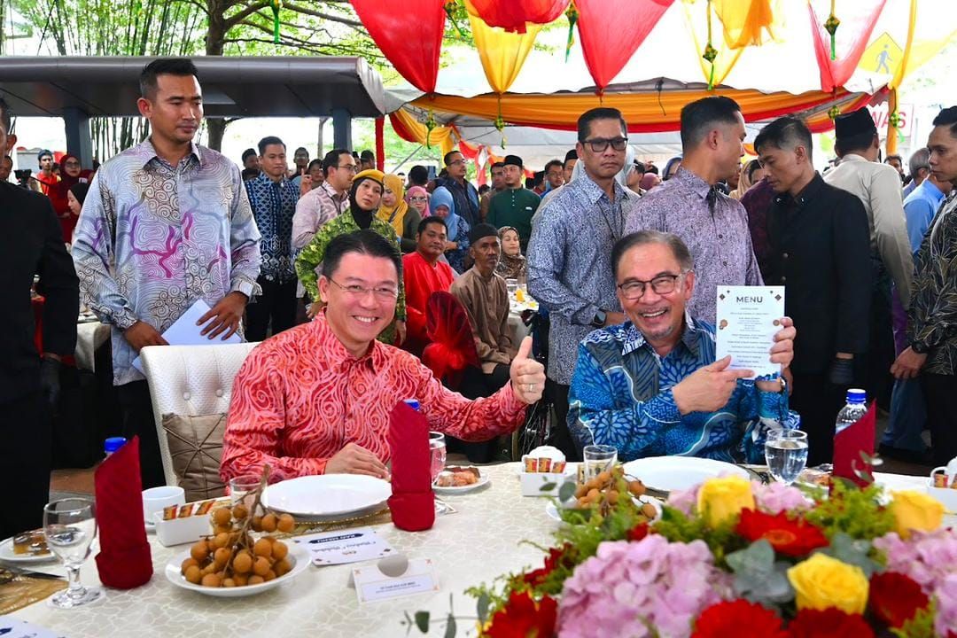 房地与通讯部共庆开斋  倪可敏：促进团结互助精神