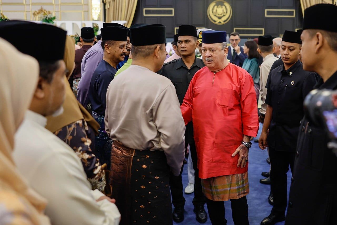 King, Queen grace Aidilfitri gathering at Istana Negara