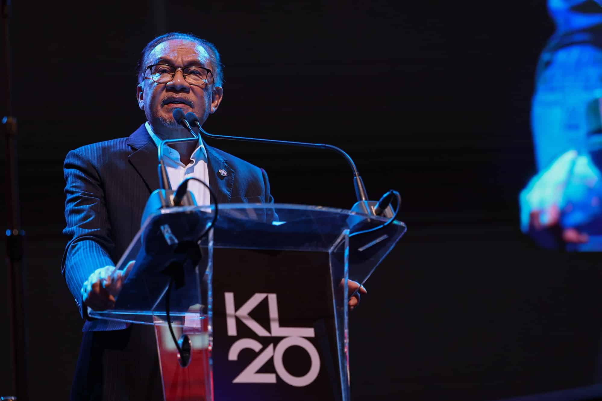 Region’s largest chip design park to be built in Selangor — PM