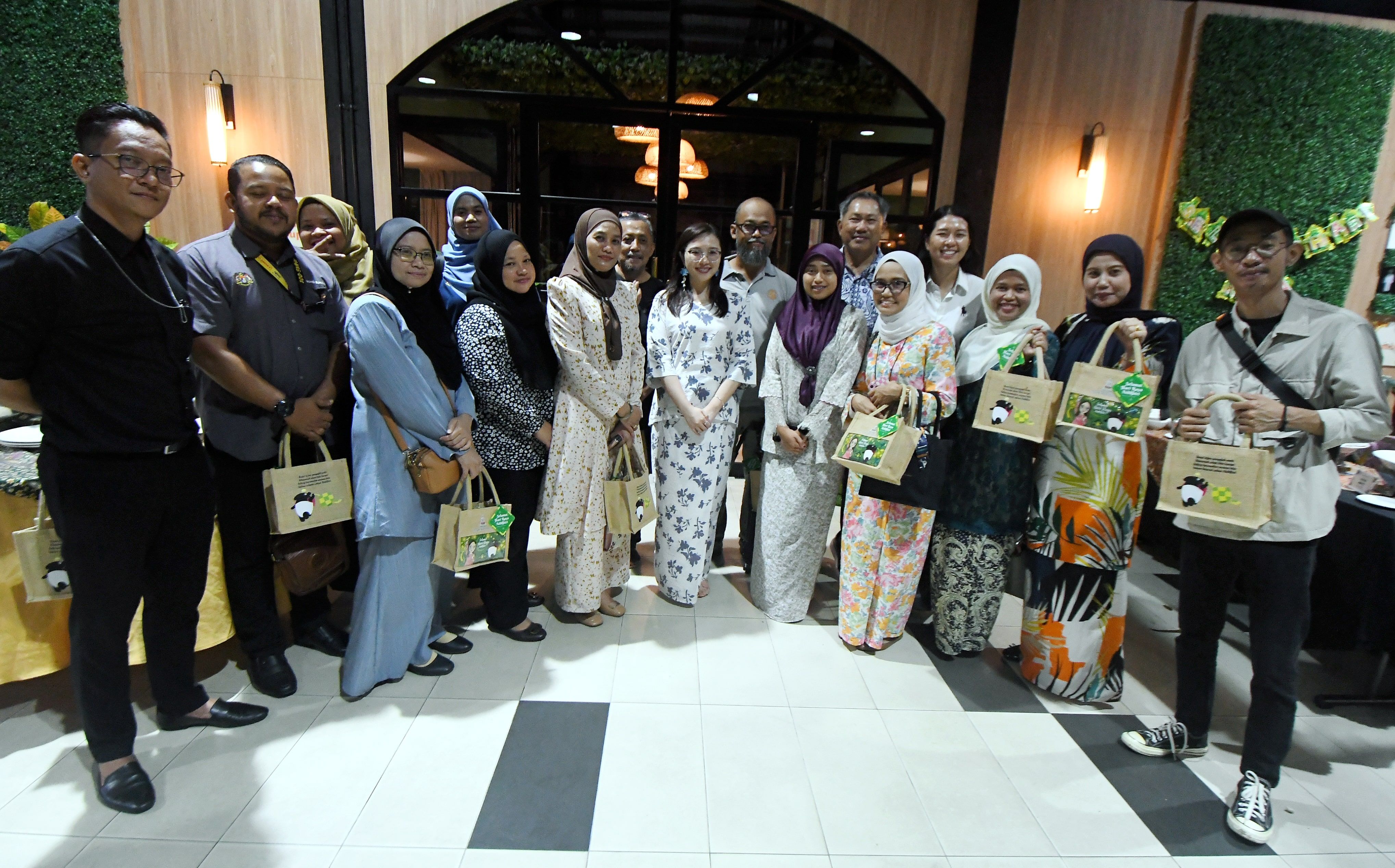 EXCO kesihatan berbuka puasa bersama media, erat kerjasama